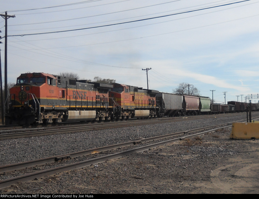 BNSF 1018 East